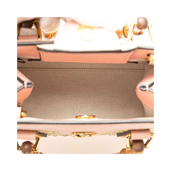 Pre Loved Gucci Diana Women Beige Handbags - Picture 4 of 8